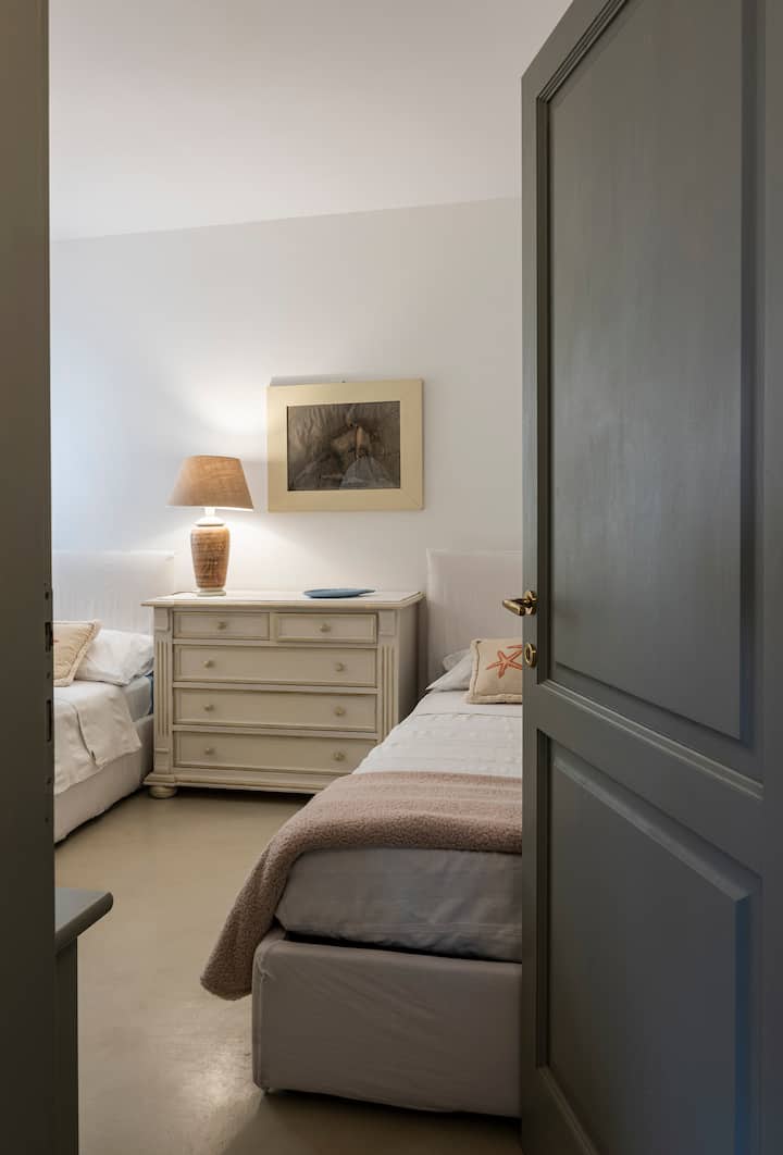 საძინებელი 2