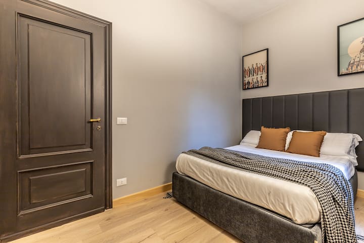 Flatinrome Trastevere A Terrace Wifi Jacuzzi gallery image 5