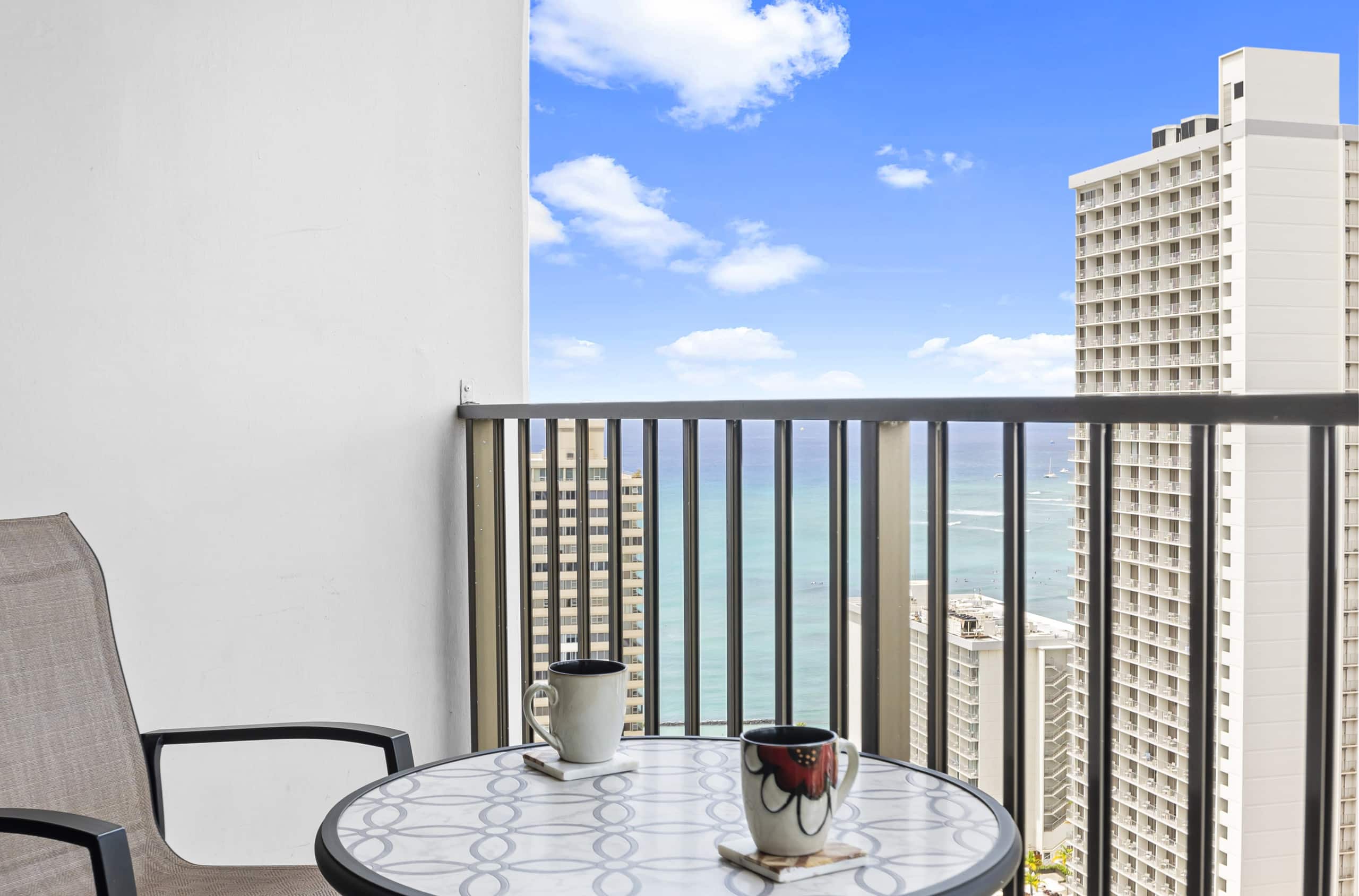 Deluxe Ocean View Free Parking Waikiki 3106-T1 - Image 26