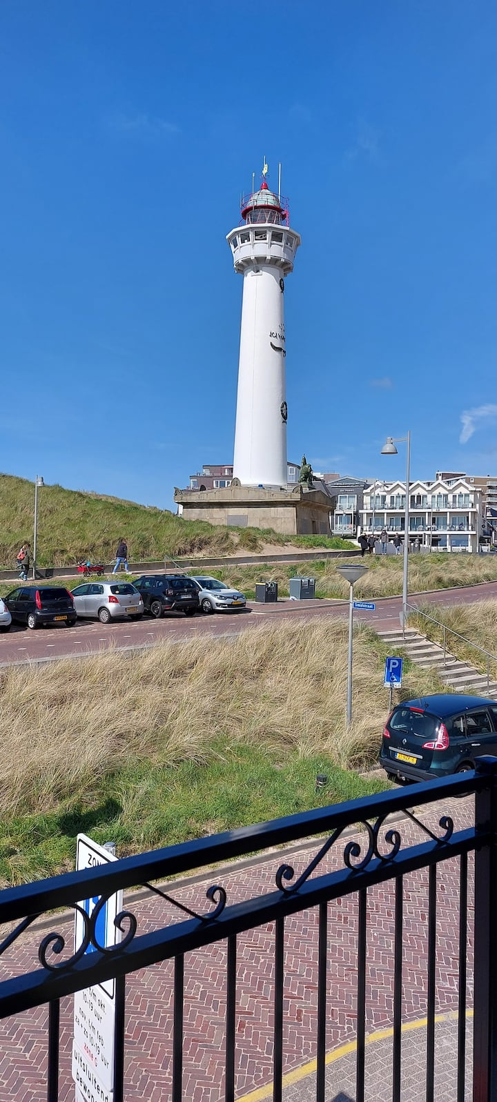 Toplocation! Next To Lighthouse, Beach 50m Zicht - Egmond aan Zee