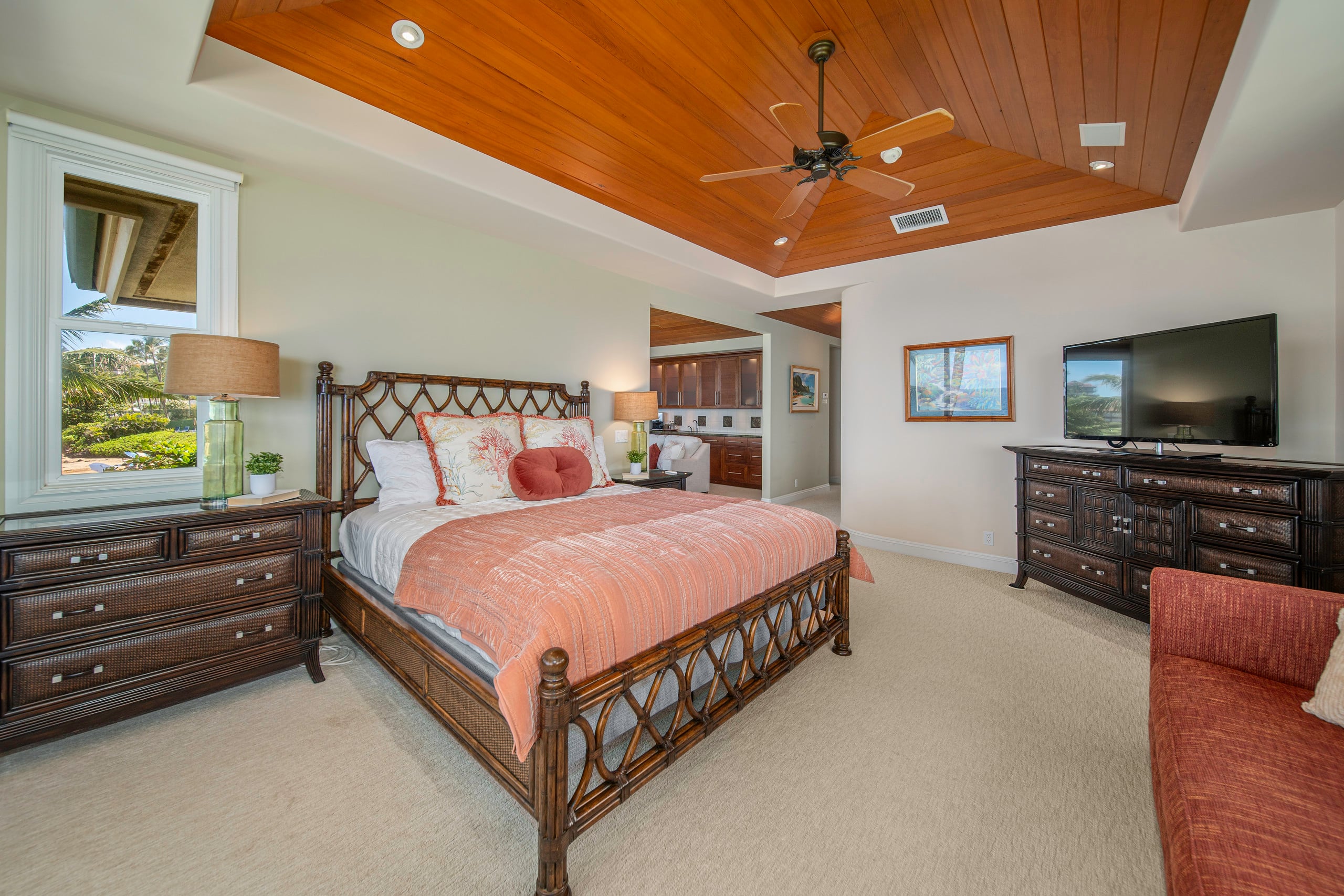 Home in Kihei · ★4.67 · 4 bedrooms · 4 beds · 4 baths - Image 8