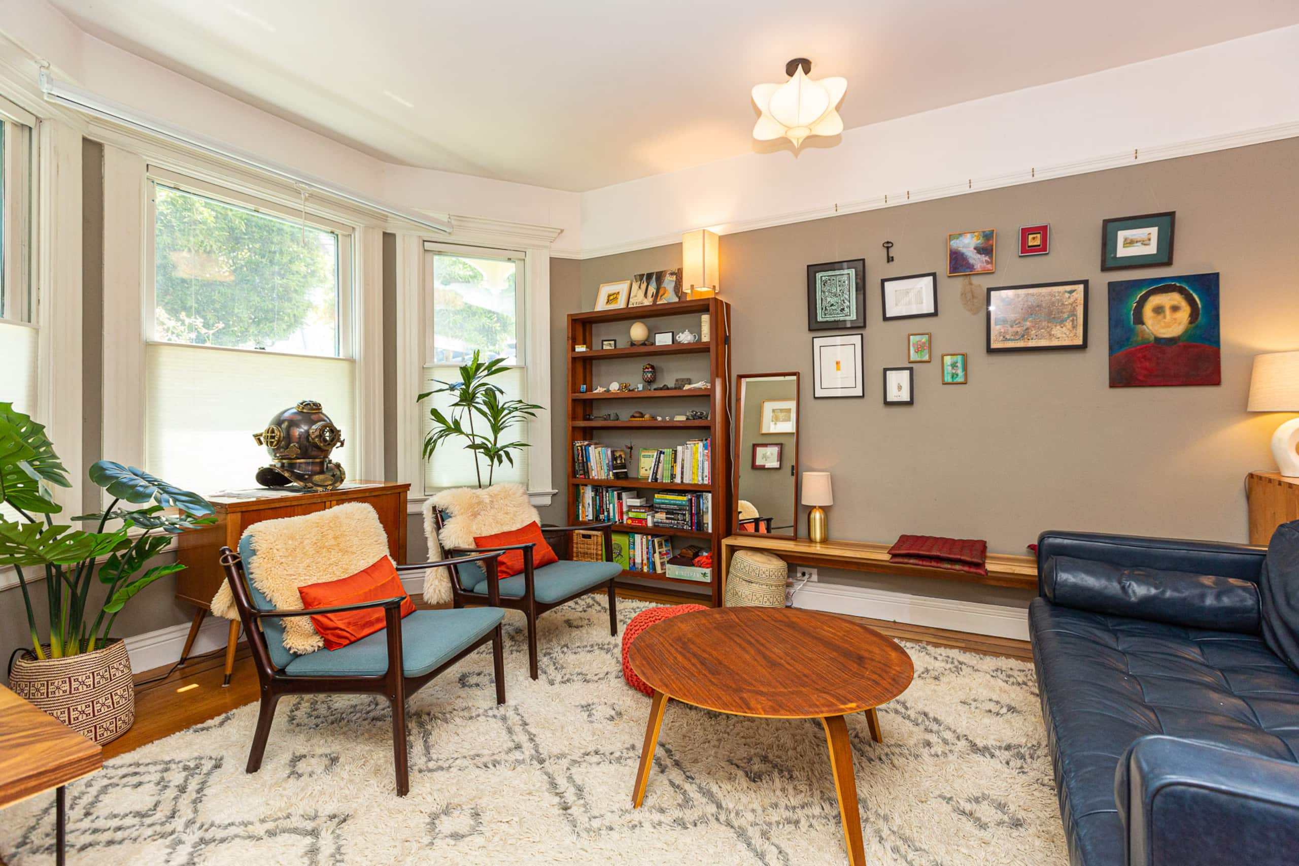 Home in San Francisco · ★4.75 · 2 bedrooms · 3 beds · 2 baths - Image 4