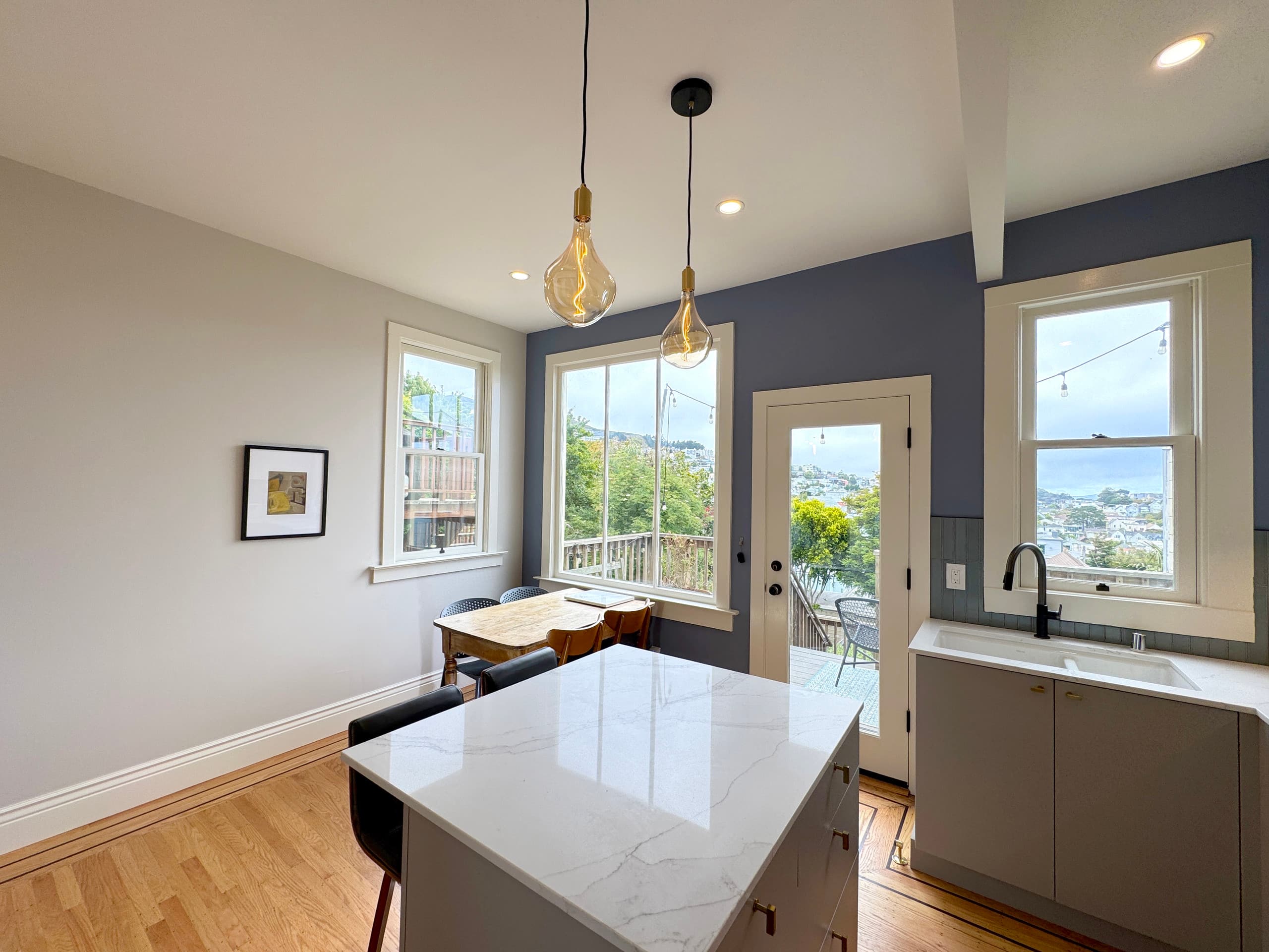 Home in San Francisco · ★4.75 · 2 bedrooms · 3 beds · 2 baths - Image 7
