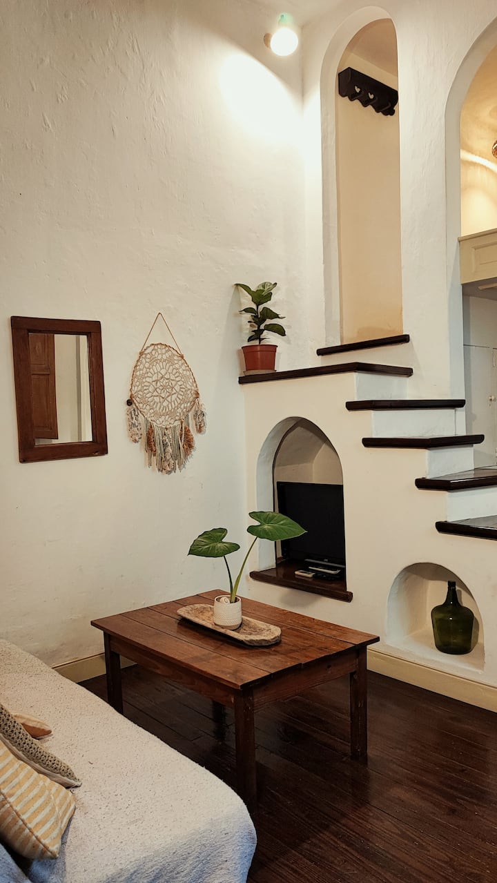 Квартира-студия на мезонине в San Telmo