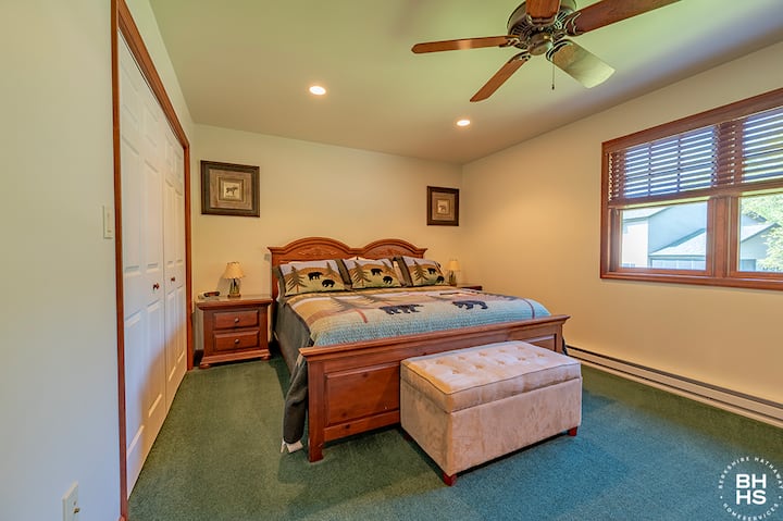 საძინებელი 1