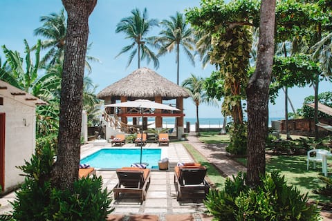 Entire Beachfront Home – Casa Tía Tita, El Zonte