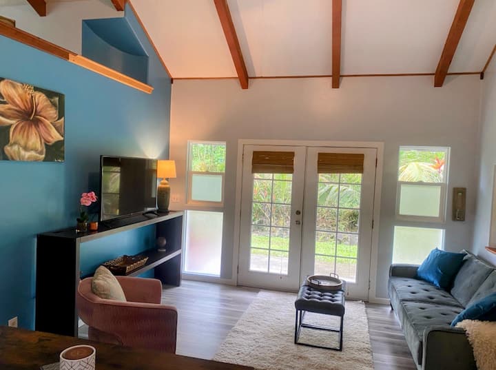 Big Island Cozy Sanctuary - Pahoa, HI