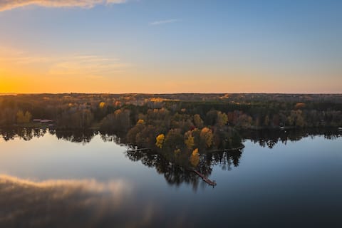 Private Peninsula Group Getaway with Sauna