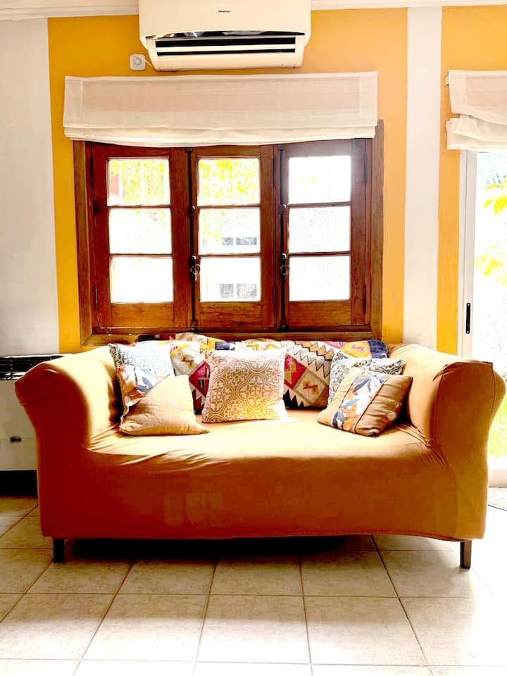 Full Home With Garden & Piano · Unlp Area - La Plata