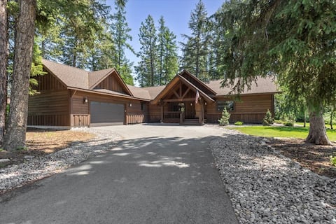 Popular Airbnb listing: Rustic Montana Luxury in Helena Flats