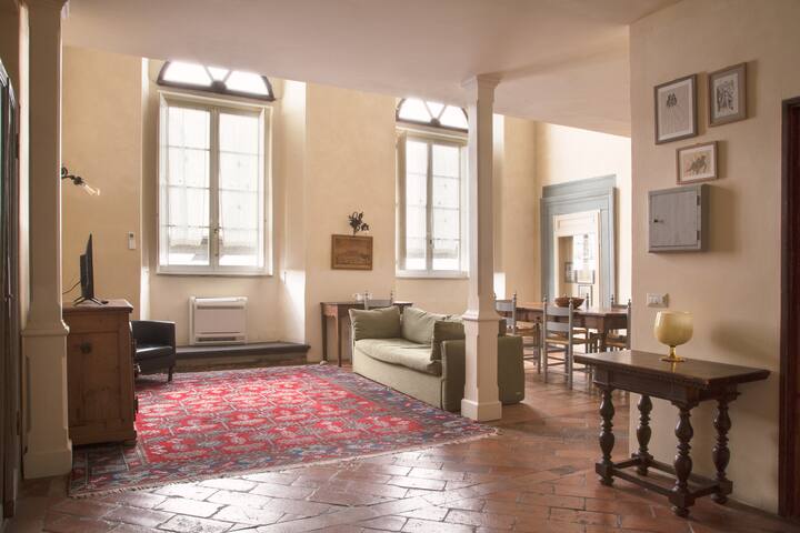 Berardi Palace Apartments gallery image 2