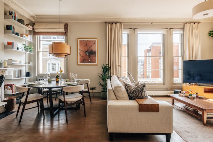 Luxury 3BR Sunlit Home, South Kensington Gem