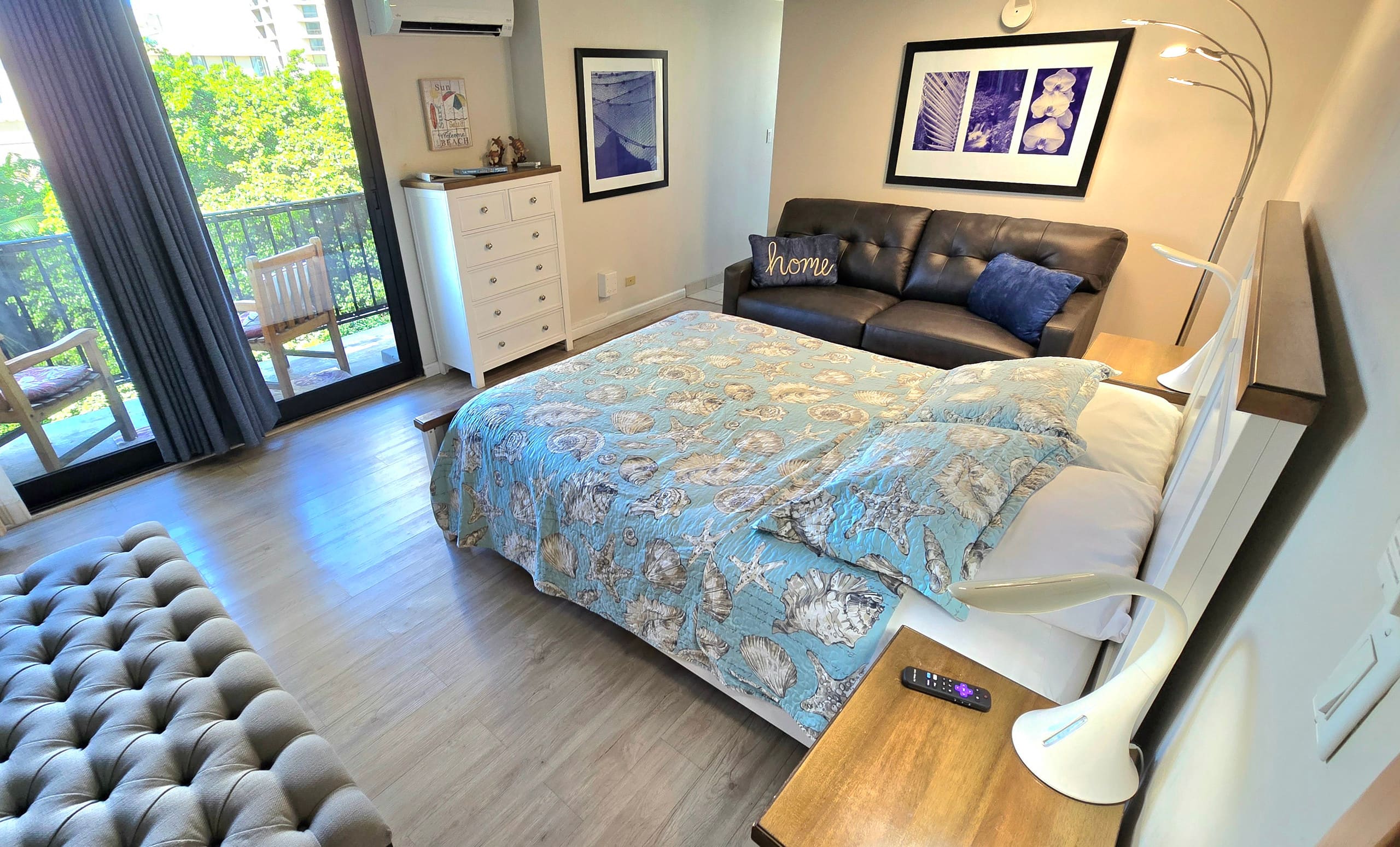 Condo in Honolulu · ★4.8 · Studio · 1 bed · 1 bath - Image 7