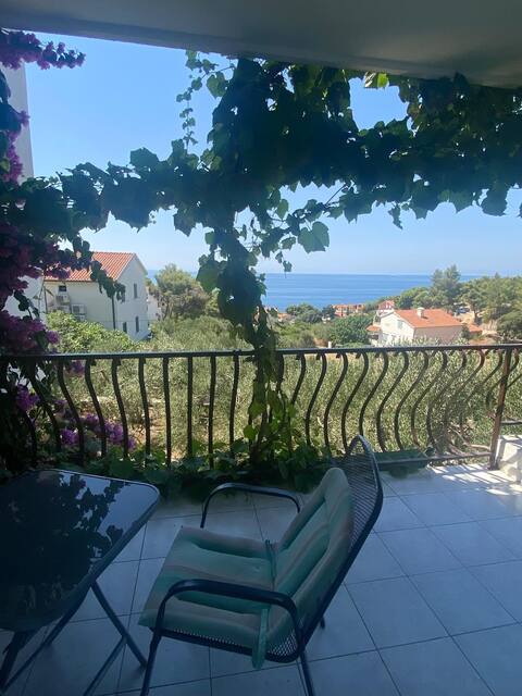 Green sea view appartment A3