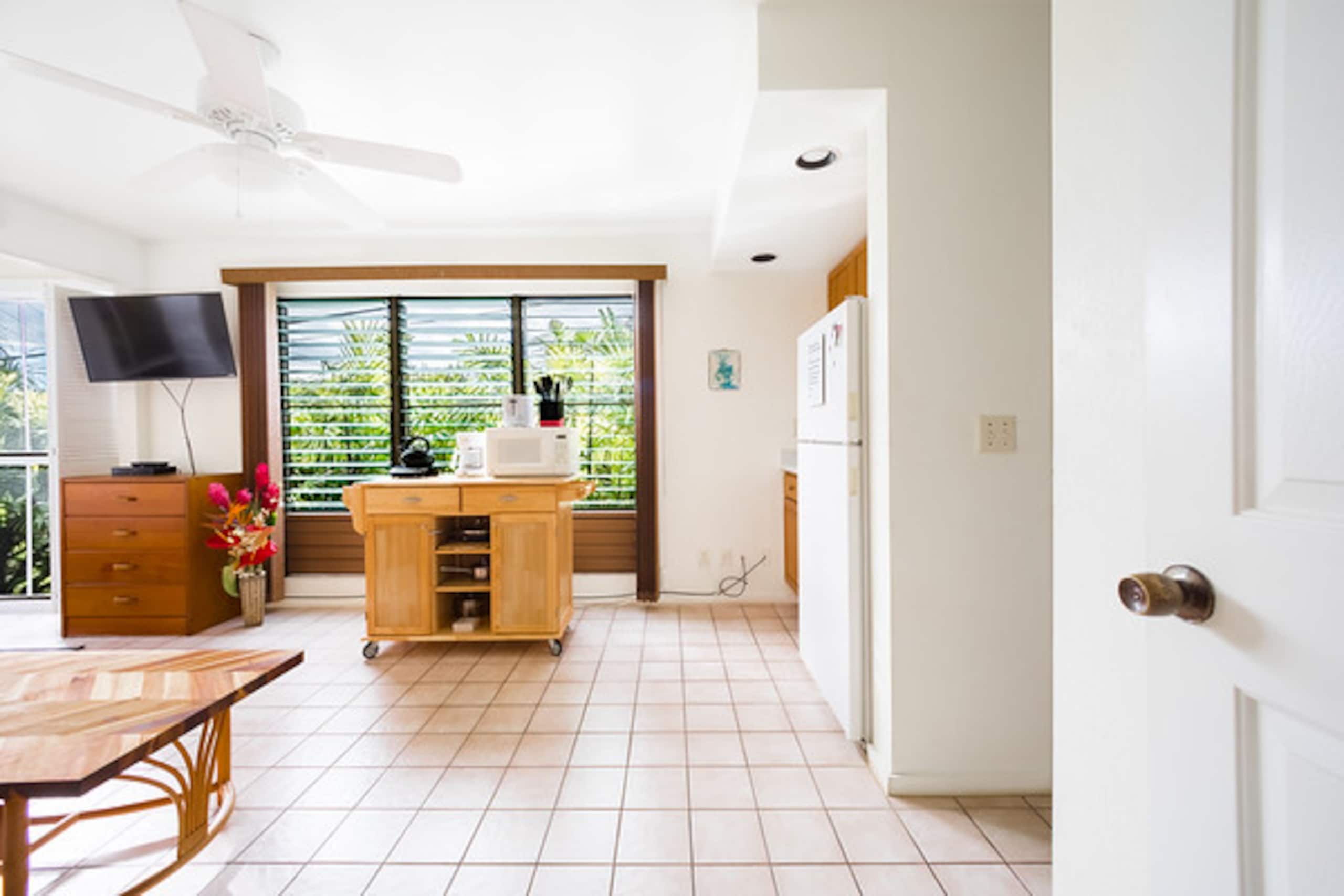 Condo in Kailua-Kona · ★4.82 · 1 bedroom · 1 bed · 1 bath - Image 7