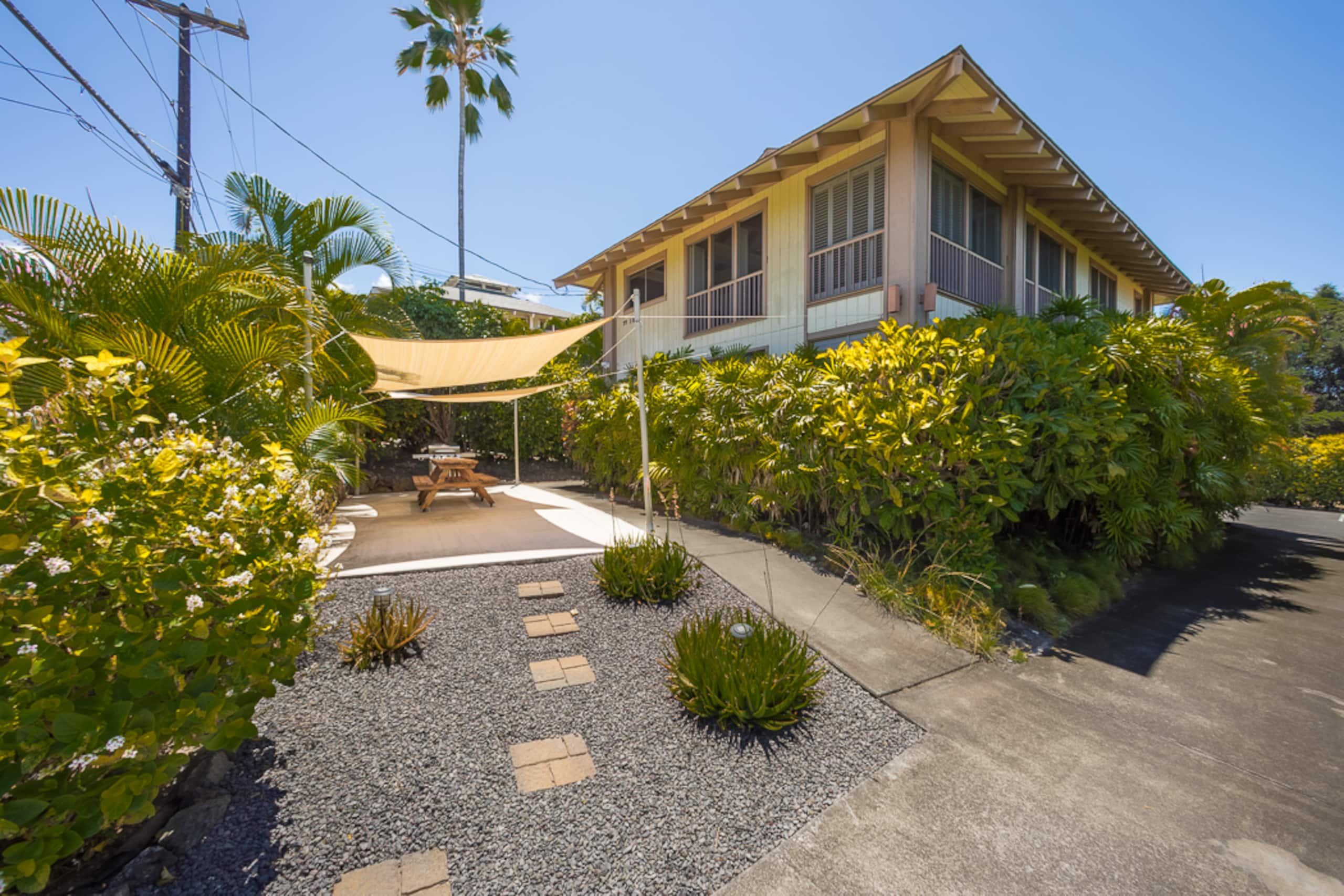 Condo in Kailua-Kona · ★4.82 · 1 bedroom · 1 bed · 1 bath - Image 15