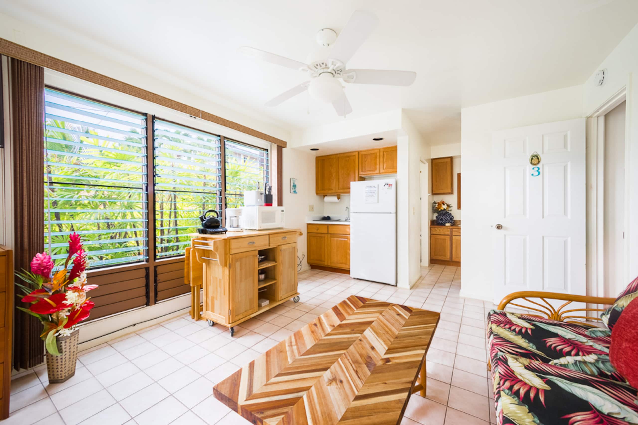 Condo in Kailua-Kona · ★4.82 · 1 bedroom · 1 bed · 1 bath - Image 4