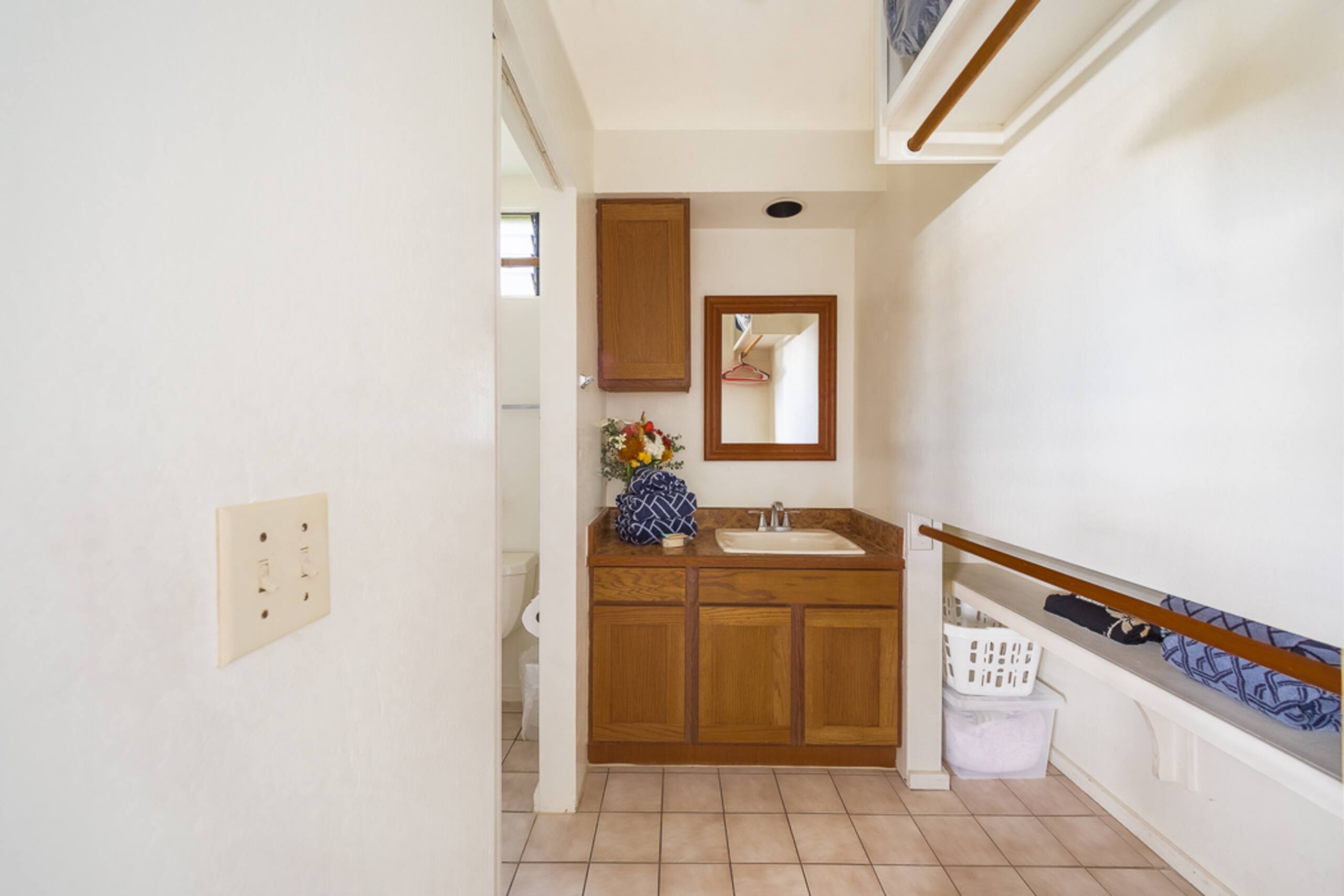 Condo in Kailua-Kona · ★4.82 · 1 bedroom · 1 bed · 1 bath - Image 9