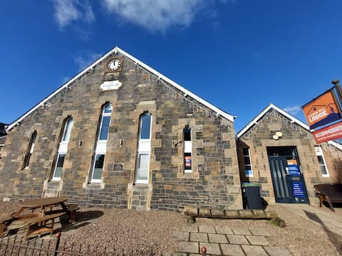 Innerleithen  5 bedroom house sleeps 10