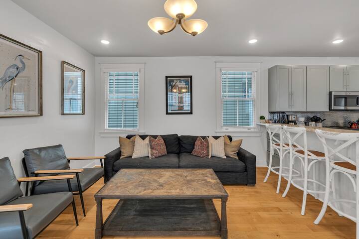 Uptown NOLA – 2 blocks to the new Freret St. gallery image 2