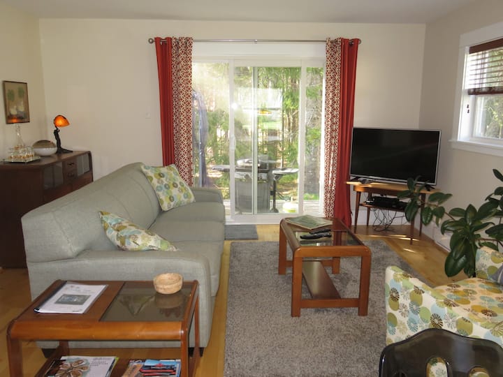 Elm Tree Cottage ~ Contemporary Cottage Shelburne - Nouvelle-Écosse