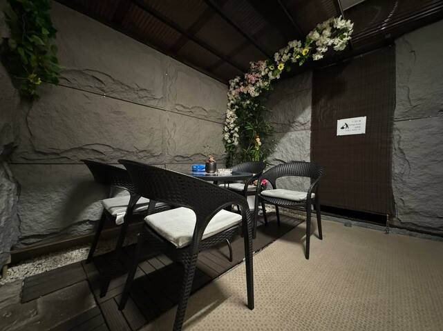 Rosenheim Tokyo Shinjuku Suite Room A Free WIFI gallery image 3