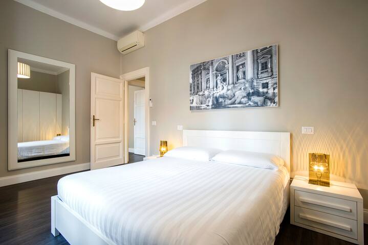 Central Rome Family Haven with balcony! – Interno1 gallery image 3