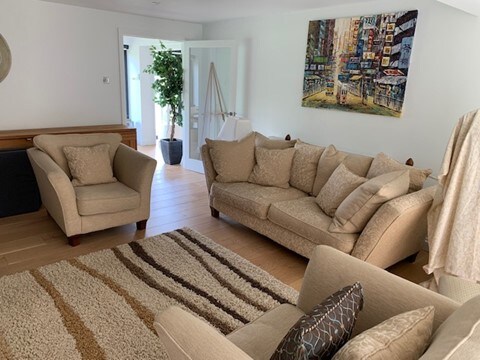 غرفة المعيشة