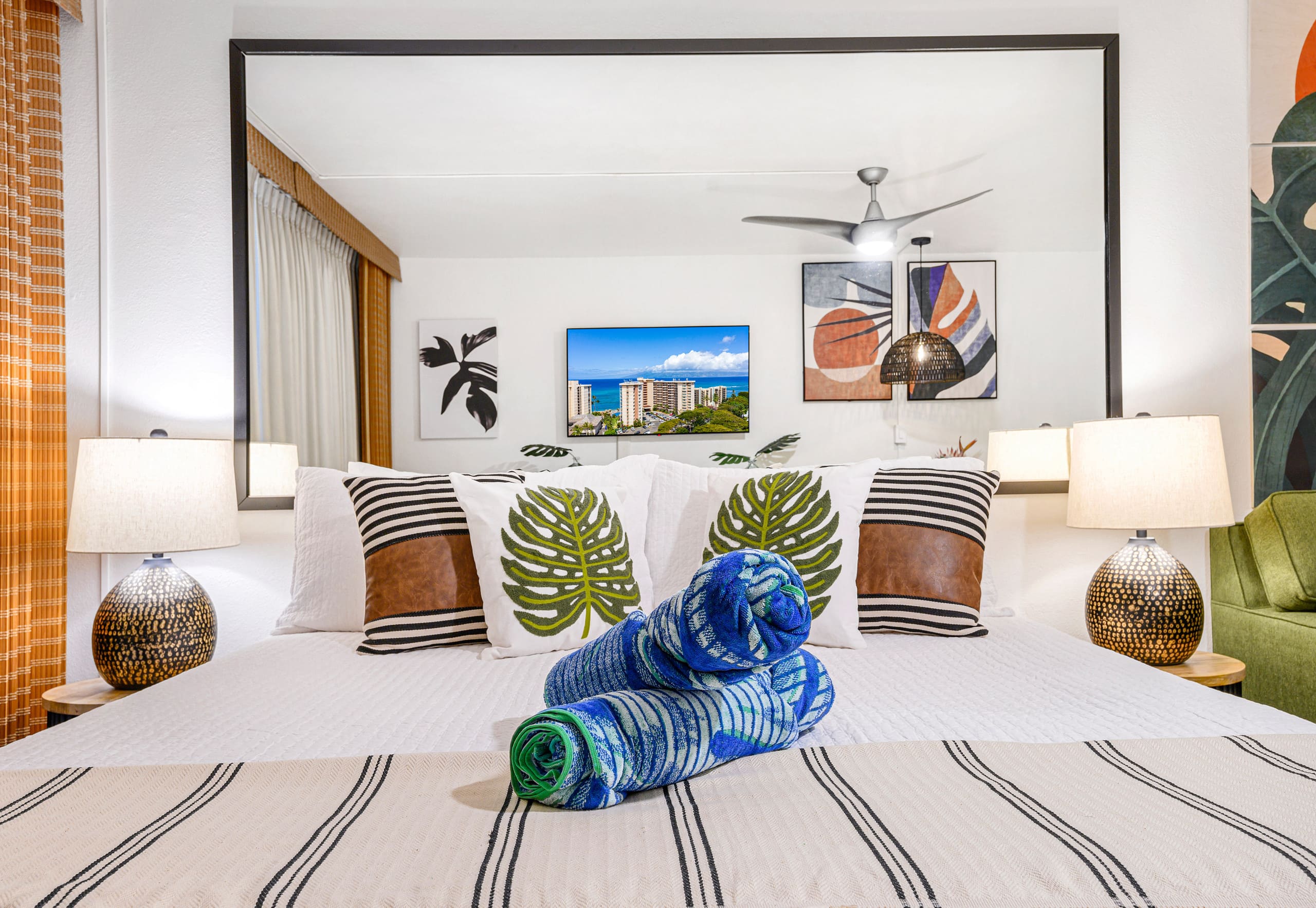 Condo in Lahaina · ★4.93 · Studio · 2 beds · 1 bath - Image 43