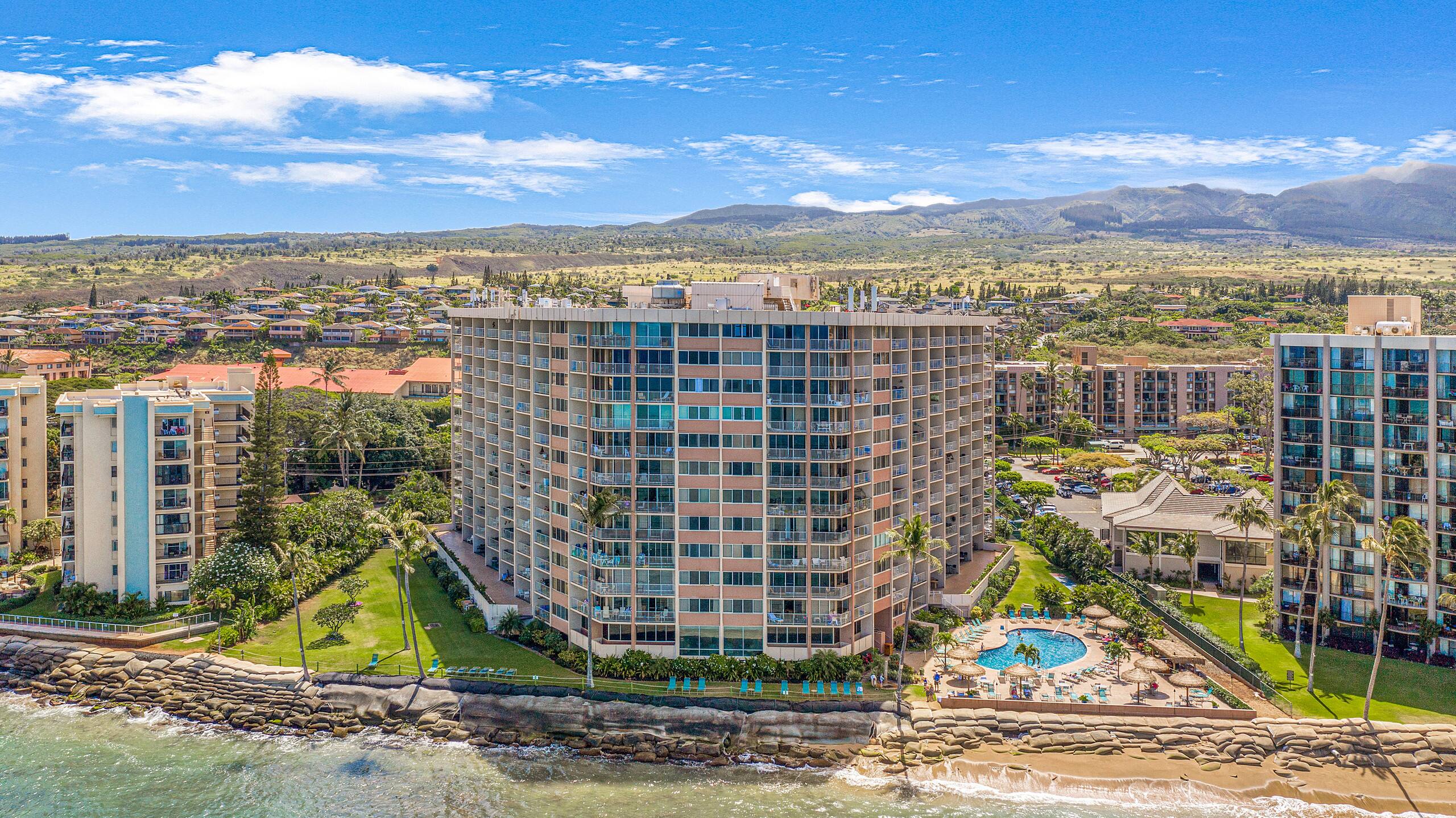 Condo in Lahaina · ★4.93 · Studio · 2 beds · 1 bath - Image 31