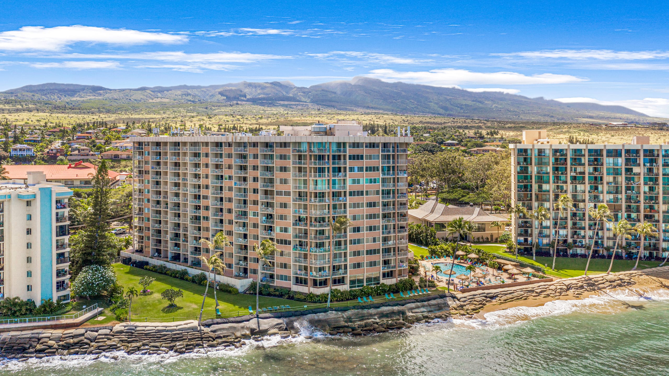 Condo in Lahaina · ★4.93 · Studio · 2 beds · 1 bath - Image 36