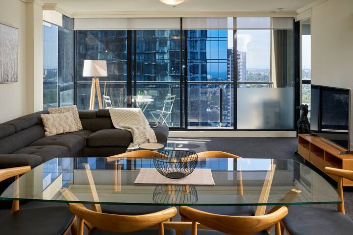 Exclusive Stays – The Sentinel (4a) gallery image 3