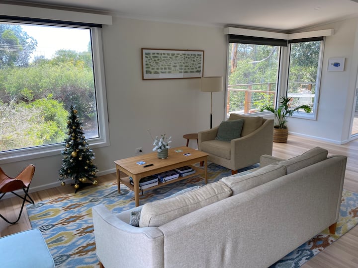 Holiday Retreat In Rustic "Old Lonsdale" - Point Lonsdale