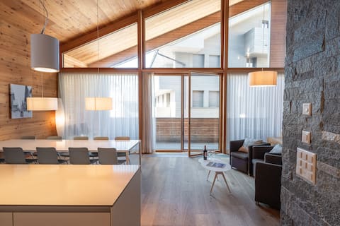 Four-bedroom Superior Apartment