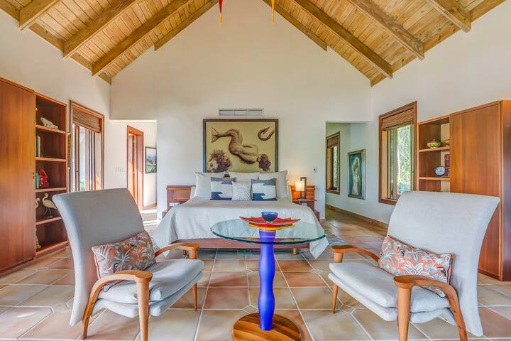 Villa Sirena – Oceanview Oasis Near the Beach