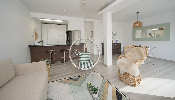 Estoril Beach Villa · Cascais · Parking & Ac - São Domingos de Rana