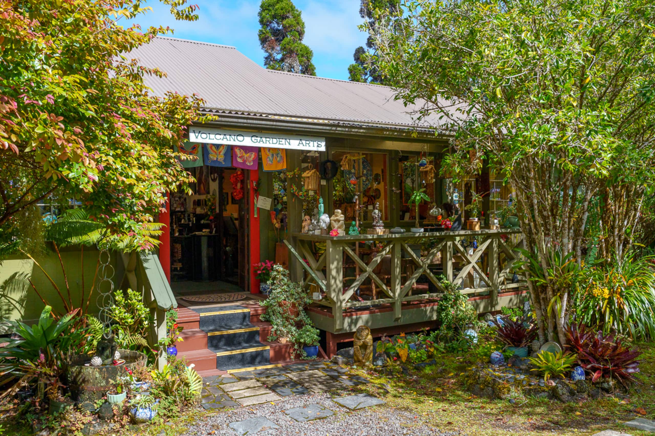 Cabin in Volcano · ★4.82 · 1 bedroom · 1 bed · 1 bath - Image 7