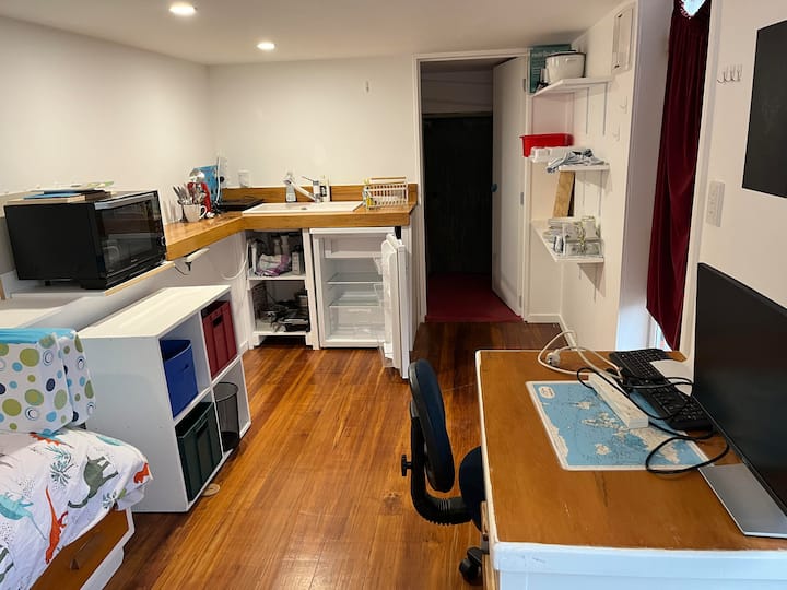 Huntsbury Hill - Private Entrance Studio Room - Christchurch