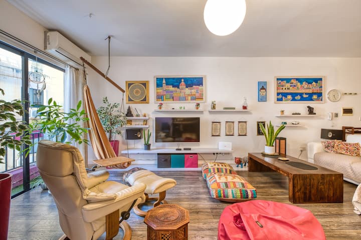 Central + Bright Apartment In St. Julians - Pembroke, Malta