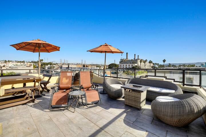 Beach Villa, Ocean Views, Rooftop Deck Grill gallery image 4