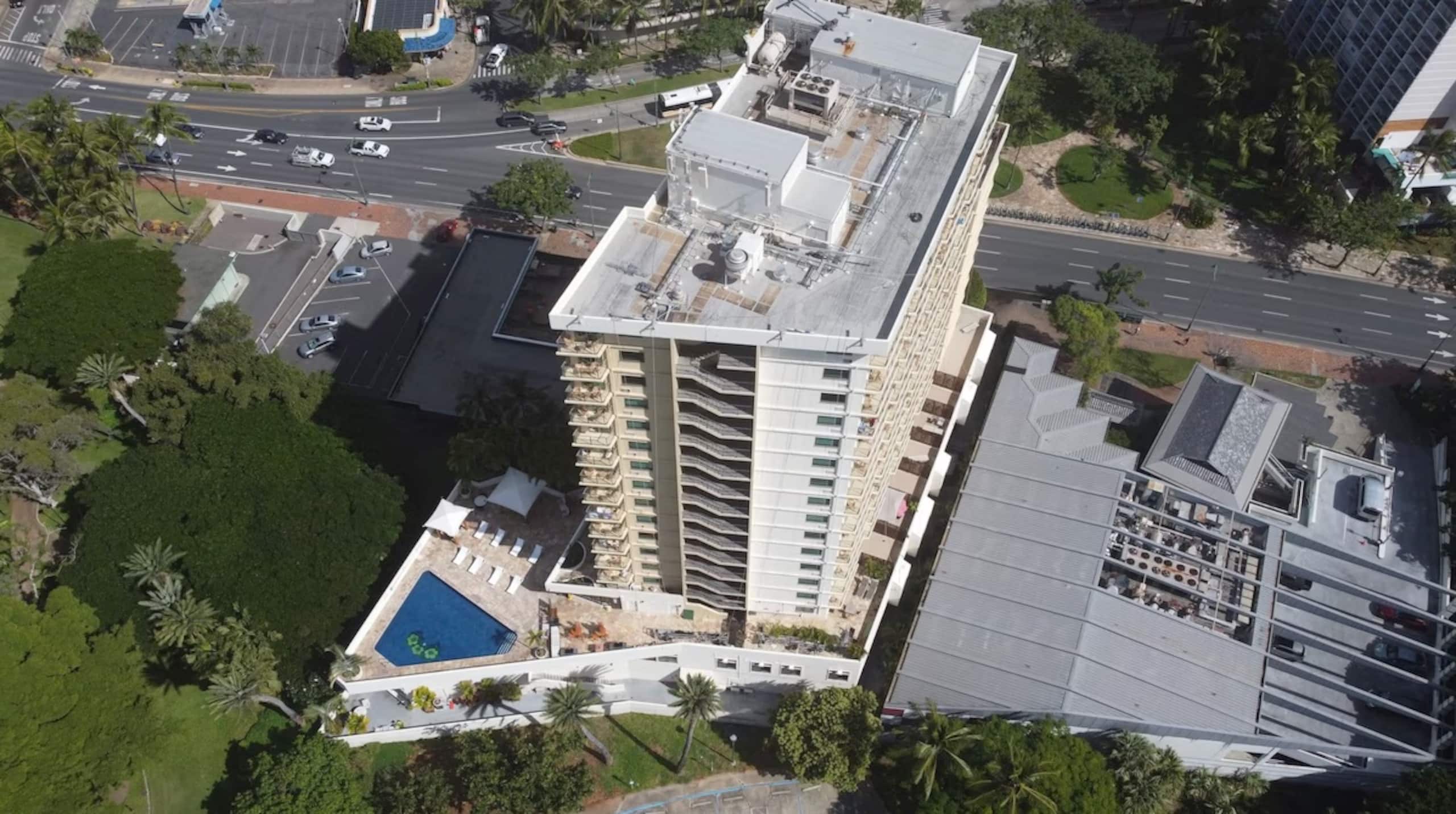 Waikiki 1 Bedroom Suite with Free Parking! - Image 39