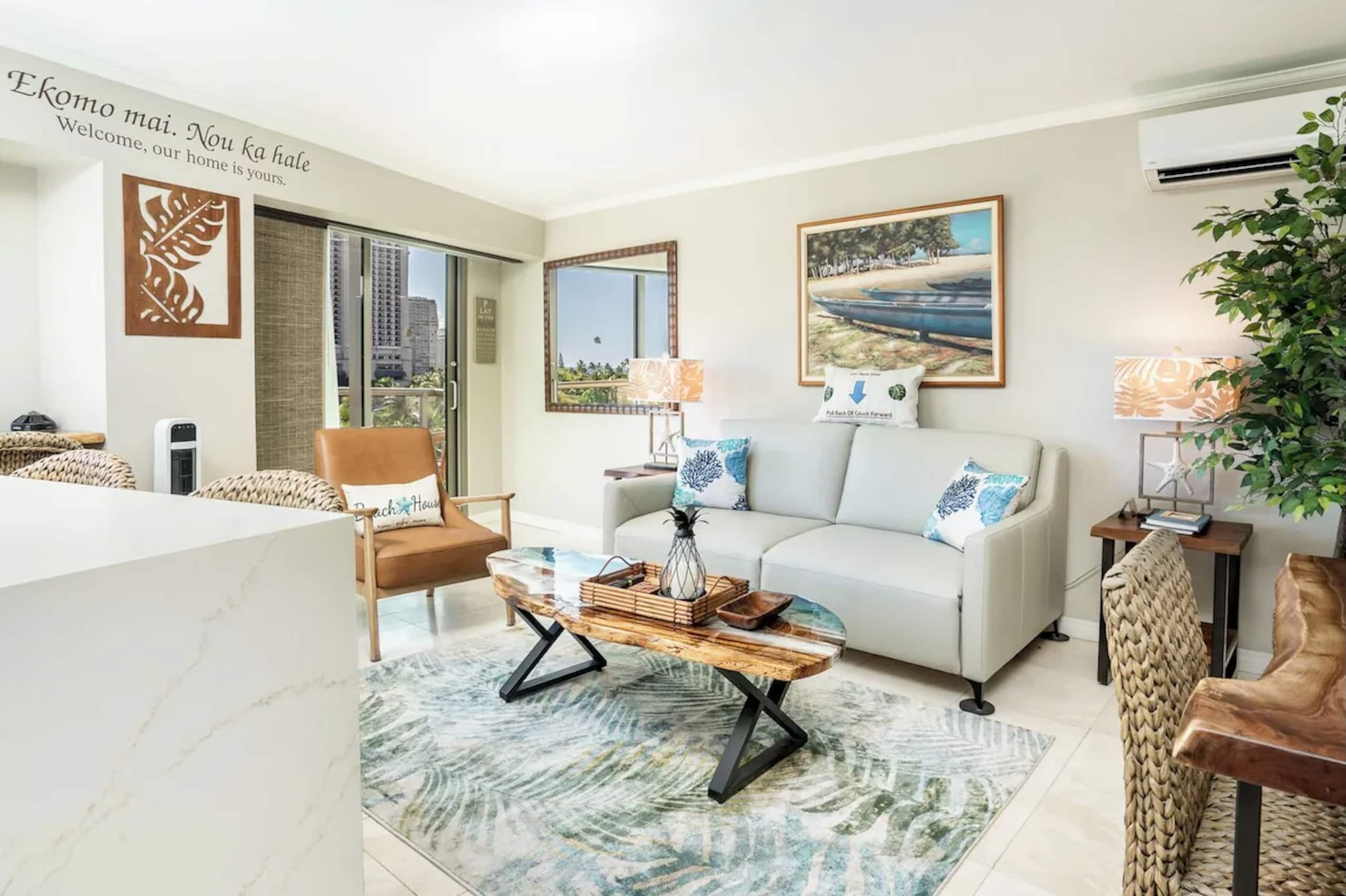 Waikiki 1 Bedroom Suite with Free Parking! - Image 2