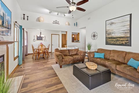 Two king beds with 3 bedroom 2 bath