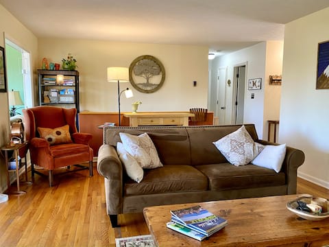 Popular Airbnb listing: Haven Under the Oaks in Arden, NC in Royal Pines