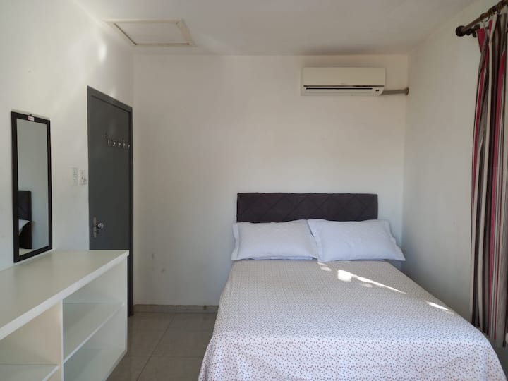 Dhomë gjumi 4
