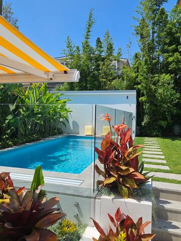 Stunning Beach House gallery image 2