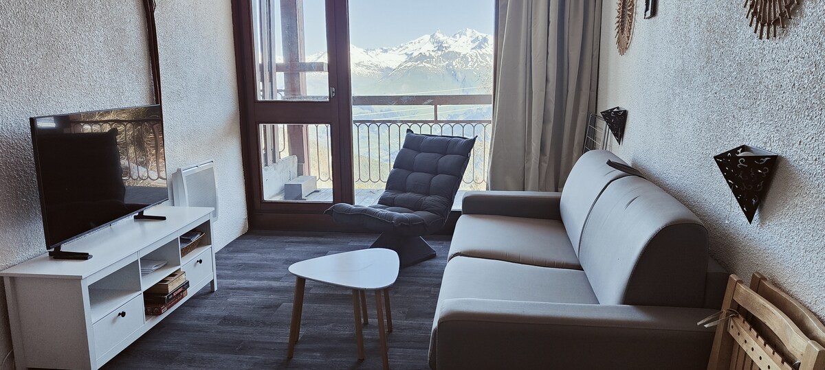 მისაღები სივრცე