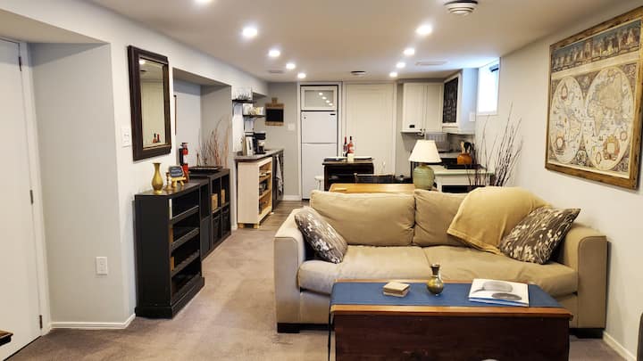 Private Suite Close To Mcmaster - Hamilton