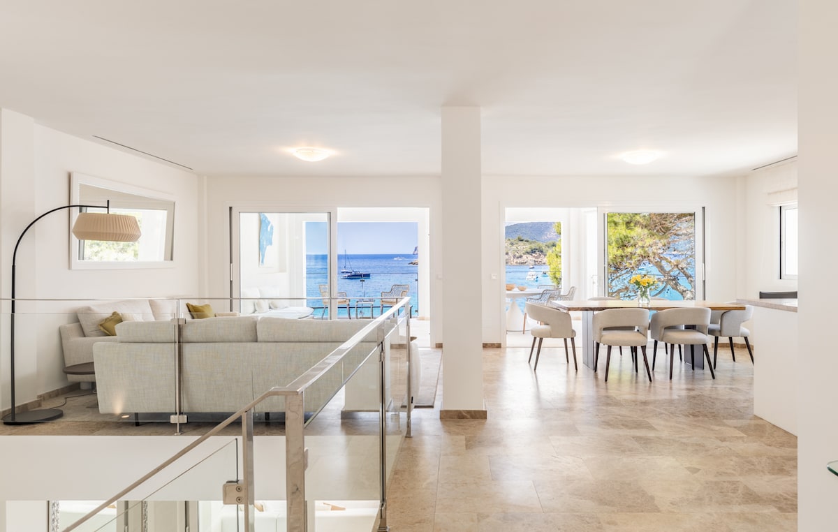 Airbnb performant: Villa Arlequín - Luxury Beachfront à Andratx