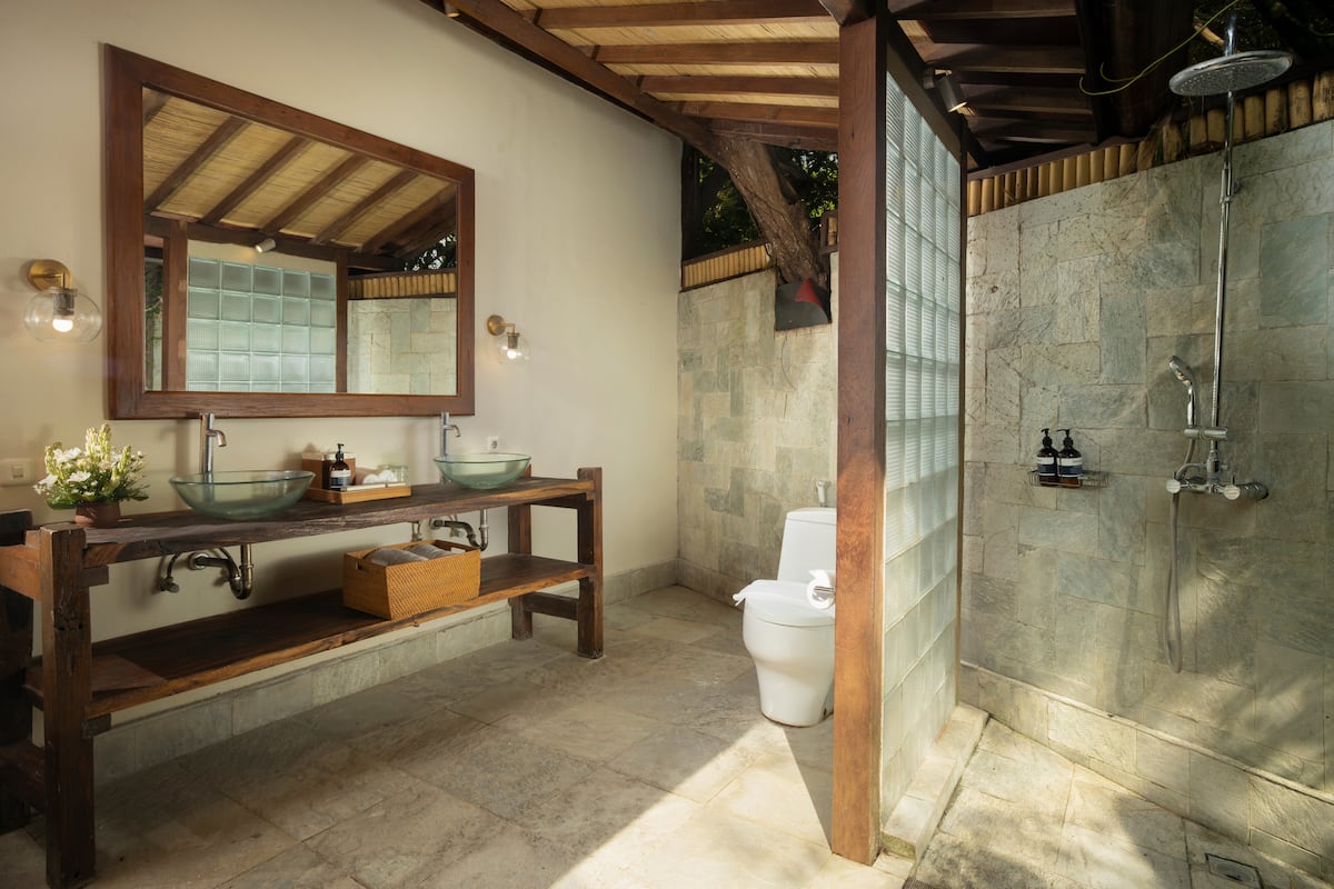 Villa space